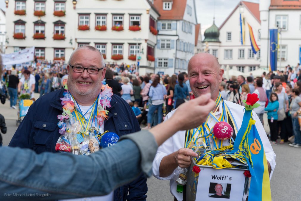 Biberacher Schützenfest 2019, Historisches Kinder- und Heimatfest, Jahrgängerumzug, Umzug der Jahrgänger zu den Festlokalen, 13. Juli 2019
